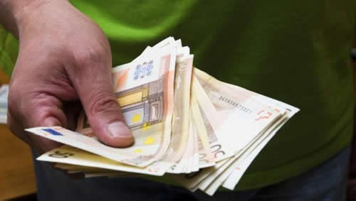El 56% de peruanos de compras Online en bodegas y agentes bancarios son en efectivo